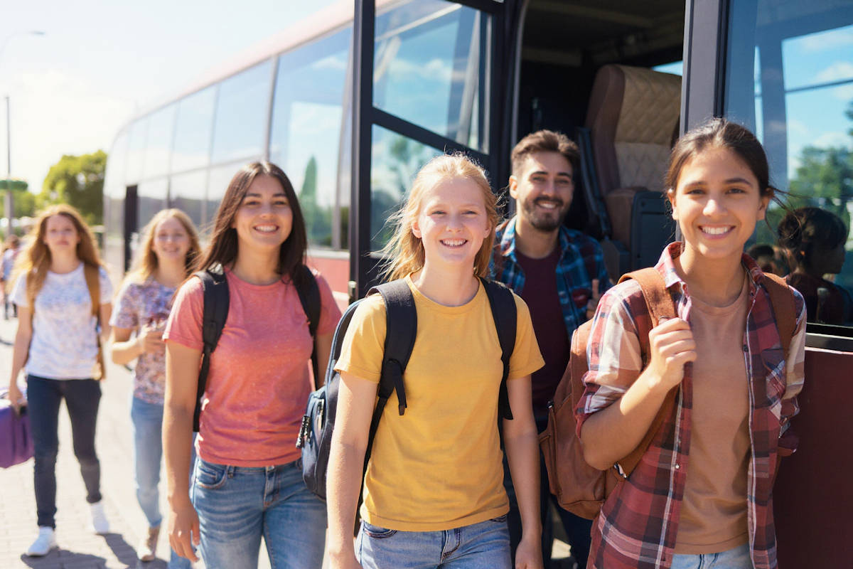 Transport scolaire location minibus 92